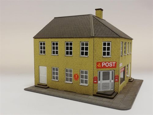 Hobbytrade 87208 Posthus i gule mursten, laserskåret, H0 NYHED 2020